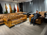 Canapé Chesterfield 3 places en cuir pleine fleur ciré vintage, capitonné, style rétro, pour salon