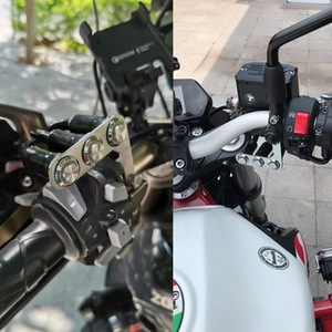 Interruptor de Motocicleta Mochi, Soporte Metálico Retro de Tres Orificios con Luces Azules, Rojas y Verdes para Modificación de Motocicletas - Product Image 4