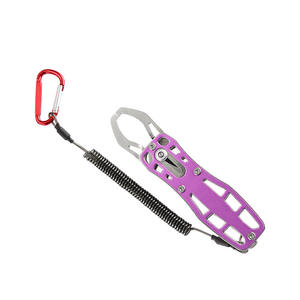 เครื่องมือตกปลาอเนกประสงค์สแตนเลสสตีลอัลลอยด์อุปกรณ์ควบคุมเหยื่อสำหรับตกปลาน้ำจืดสีแดงสีฟ้าสีม่วง - Product Image 2