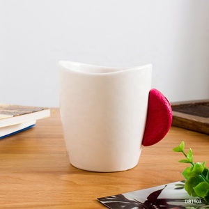 Wholesale Creative Gift 11OZ Ceramic Mat White Resin Handle Cup Special <strong>Climbing</strong> Holder <strong>Mug</strong> for Sports - Product Image 5