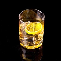 Verres à whisky et à vin rouge au design moderne en gros – Idéaux pour mariages et événements de camping
