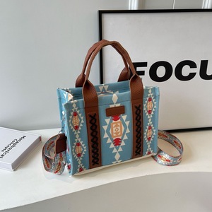 Bolso bohemio azteca de gran capacidad, bolso de diseñador, bolso de hombro occidental diario Retro con correa ancha ajustable - Product Image 6