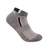 Chaussettes courtes pour hommes en gros avec logo personnalisé, respirantes et absorbantes, en maille, pour le loisir