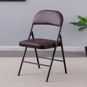 Chaise de salle à manger en métal, cadre en acier renforcé, patins antidérapants, pliable pour un rangement compact dans les espaces restreints, revêtement en cuir - Product Image 3