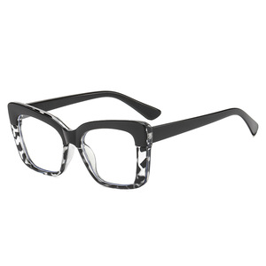 Monture Optique Femme Classique et Tendance en Acétate – Collection Designer 2026 – Vente en Gros Usine - Product Image 4