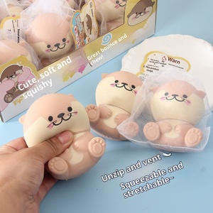 Sáng tạo sống động Rái cá Pinch âm nhạc giải nén đồ chơi với chậm phục hồi cho 14 năm & Up unisex Vent Net Đỏ - Product Image 1