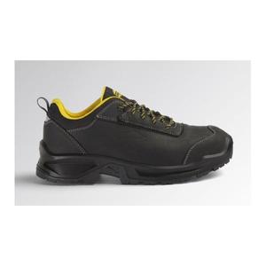 DIADORA UTILITY-701,177656-80013/36 Zapato negro de baja seguridad en piel italiana de nobuk resistente al agua S3 SRC - Product Image 1