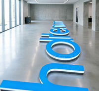 Letreros LED Personalizados con Iluminación Frontal: Soluciones de Alta Calidad con Película 3M y Oracal para Escaparates y Tiendas