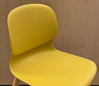 Tabourets de bar ergonomiques en métal, design moderne et minimaliste, non pliables, écologiques, pour salons, cafés, restaurants et salons de thé.