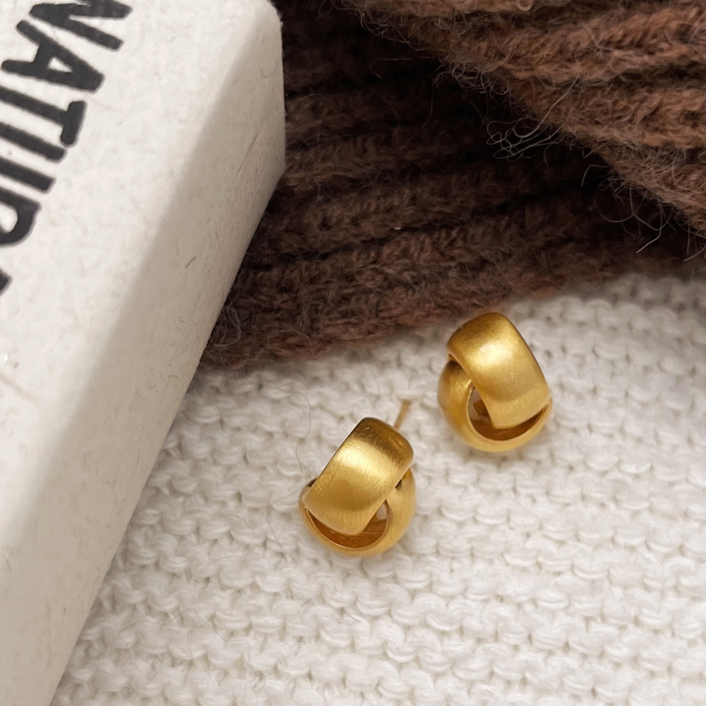 A-1135 Brushed Cross gold Earrings