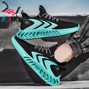 Compra de Zapatillas Deportivas en Línea para Hombre, Calzado Casual Cómodo y Personalizado para Gimnasio - Product Image 4