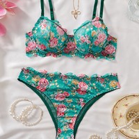 Ensemble de lingerie érotique sexy en dentelle pour femmes, prix bas, sous-vêtements d'été avec soutien-gorge et culotte en dentelle, confortable et élégant