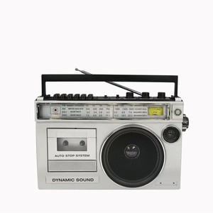 Lecteur <span class=keywords><strong>de</strong></span> cassettes rétro rechargeable avec radio pleine bande, haut-parleur BT et fente pour carte, carte prise en charge - Product Image 1