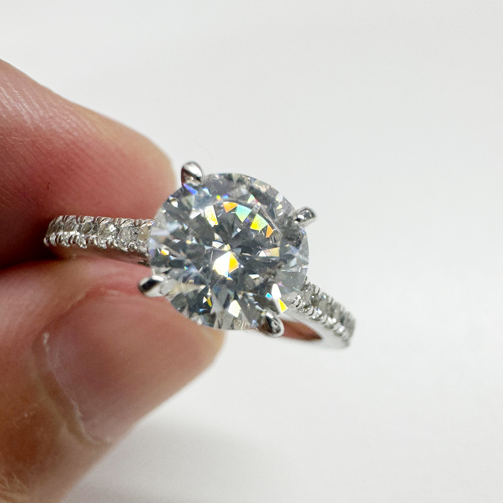 2.0CT Round Brilliant Cut