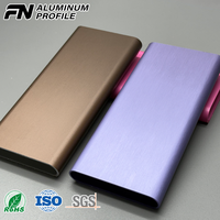 Profilé en aluminium sur mesure, profilé en aluminium anodisé brossé pour la décoration intérieure, profilé en aluminium extrudé