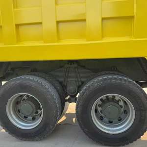 Camión Volquete SINOTRUK HOWO 6×4 371HP de 10 Ruedas Usado para Minería y Construcción - Product Image 4