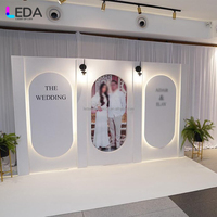 LEDA Panneau ovale de fond de scène pour photos de mariage à LED personnalisé Panneau de bienvenue Panneau de fond en arc en PVC en acrylique blanc
