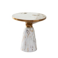 Table d'appoint de luxe moderne en pierre frittée avec bordure dorée et texture marbre pour salon et hôtel/villa – Vente en gros