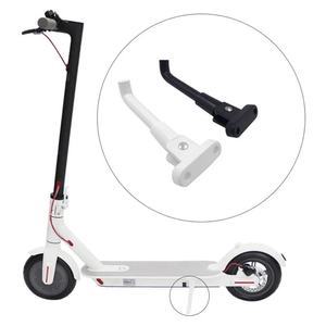 Support latéral de repose-pied pour trottinette électrique Xiaomi M365 Pro - Accessoires Trottinette Électrique - Product Image 1
