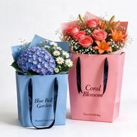 Sac cadeau floral personnalisé pour la Saint-Valentin, sac de shopping en papier fantaisie imperméable pour bouquet de fleurs, emballage cadeau