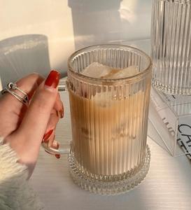 Gobelets en verre à rayures verticales simples de style InS, gobelets à eau pour la maison, gobelets pour le petit-déjeuner - Product Image 4