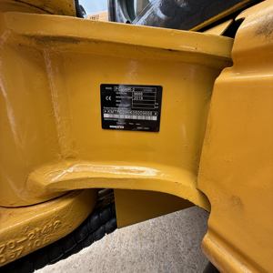 Haute qualité Japon utilisé Komatsu PC35MR Mini pelle 3.5 tonnes d'occasion terrassement chenille Komatsu PC35 avec prix bon marché - Product Image 5