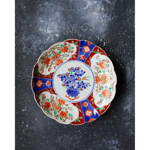 Ensemble de 4 assiettes en céramique Imari peintes à la main, design moderne et créatif de haute qualité, motif de cœur moderne pour la restauration fine - Product Image 4