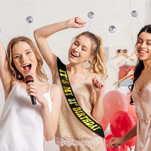 Écharpe de fête pour 21e anniversaire <span class=keywords><strong>en</strong></span> or et noir, idéale pour les femmes, pour célébrer enfin les 21 ans, cadeau parfait, décoration de fête joyeux 21e anniversaire - Product Image 2