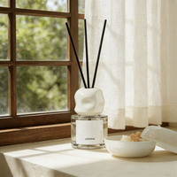 Diffuseur de parfum en verre de 120 ml au jasmin avec diffuseur en céramique, huile aromatique, décoration parfumée pour la maison, salon et bureau