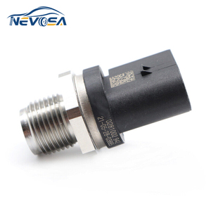 Nevosa 281002700 0281002238 0041531528 capteur de pression de carburant pour <span class=keywords><strong>mercedes</strong></span>-benz <span class=keywords><strong>e</strong></span>-class Saloon W210 <span class=keywords><strong>e</strong></span>-class t-model <span class=keywords><strong>Break</strong></span> S210 - Product Image 1