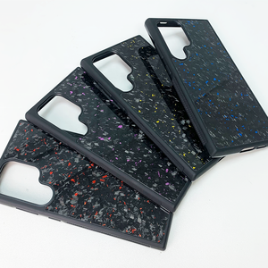 Étui de téléphone en fibre de carbone véritable tendance 2024 pour Samsung S24 Ultra avec des couleurs <span class=keywords><strong>bleu</strong></span>, rouge, or et violet - Product Image 1