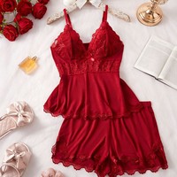 Nouvelle collection automne, vente chaude, lingerie féminine élégante, camisole à dentelle, pyjama deux pièces, ensemble de lingerie sexy pour tous les jours