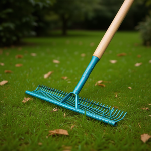 Rastrillo Profesional para Césped Gardena de 60 cm con Púas de Acero y Mango Metálico de 150 cm para Uso en Jardín - Product Image 2