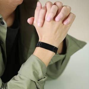 Bracciale da uomo elegante in acciaio inossidabile con cinturino <span class=keywords><strong>maschile</strong></span> personalizzato gioielli regalo per l'anniversario del papà padre fidanzato - Product Image 3