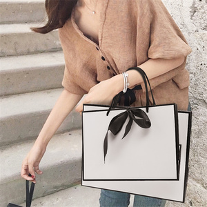 Túi Giấy Bán Buôn Chấp Nhận Túi Mua Sắm Bằng Giấy In Logo Theo Yêu Cầu Có Tay Cầm - Product Image 2