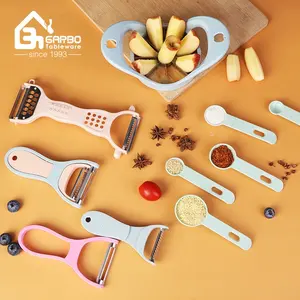 促销廉价厨具工具蔬菜削皮器量杯智能厨房防滑多功能削皮器和磨具