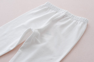 Fabricants de vêtements pour enfants en Chine, pantalon skinny blanc pour filles avec motif de lapin de dessin animé - Product Image 3