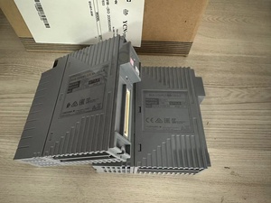 Yokogawa EC401 Series EC401-S50 <b>Plastic</b> Automation Bus Coupler Module - Product Image 4