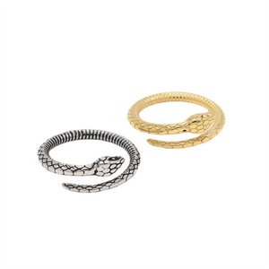 Anillo de Serpiente Delicado, Chapado en Oro de 18k, Anillos de Dedo de Acero Inoxidable con Diseño de Serpiente para Mujer - Product Image 1