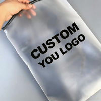 Kostenlose Muster Kundenspezifisch Bedruckte Logo T-Shirt Plastikverpackung Zip-Lock-Beutel Durchsichtiger Schwarzer Mattierter Reißverschlussbeutel für Kapuzenpullover