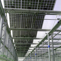 Fotovoltaik Hibrida Tata Surya Multi-Span Kaca Pertanian Rumah Kaca Dilengkapi Peralatan Pertanian Vertikal Sistem Hidroponik