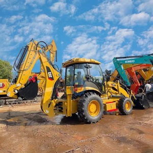 CAT420F 98% NEUF à bas prix avec flèche télescopique, 4x4, godet, cabine premium, multi-usage ultime, faible nombre d'heures, garantie 1 an avec CE/EPA - Product Image 1