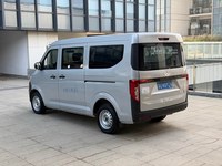 Changan Karry Xing V3 1.5L Essence Standard 5 Places Gauche 2024 – Fourgonnette d'occasion économique et fiable pour les acheteurs asiatiques et africains