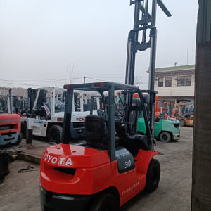 Modèle 2023, utilisé pour chariot élévateur diesel 3 tonnes, trois mâts, 3 m, transmission intégrale, garantie 1 an, moteur 1DZ, origine japonaise, testé et inspecté - Product Image 2