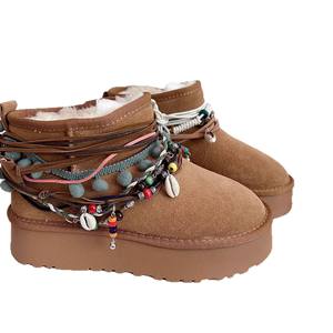 Scarpe Decorative etniche con nappe Martin <span class=keywords><strong>stivali</strong></span> fiori <span class=keywords><strong>stivali</strong></span> da neve con catena decorativa con fibbia di perline alla moda scarpe sportive Decorative - Product Image 5