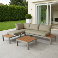 Ensemble de canapé sectionnel d'extérieur moderne en aluminium taupe clair en forme de L pour 4 personnes, table basse à lattes en teck, beige épais