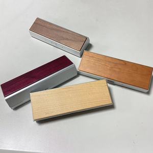 גברים אופנה חדשים ומשקפי נשים תצוגה במקרה של דובדבן מעץ אלומיניום מסוגנן סוג מייפל - Product Image 6