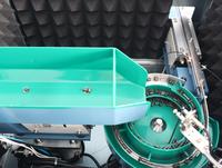 Alimentateur vibrant de précision haute vitesse avec fréquence réglable, noyau de moteur en acier inoxydable, garantie 1 an pour les pièces métalliques