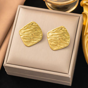 Hot Fashion Boucles d'oreilles rondes en acier inoxydable plaqué or 18 carats pour femmes Style tendance avec commerce électronique transfrontalier - Product Image 5