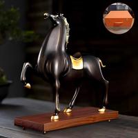 Ornement de cheval en métal pour le succès au bureau, décoration de luxe haut de gamme pour salon, cave à vin, cadeau de pendaison de crémaillère